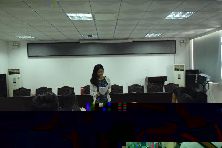 （圖為組長闡述實踐規範及活動開展要求）